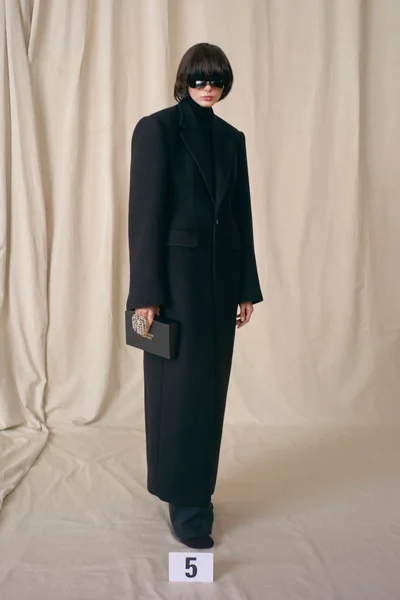 Look 5